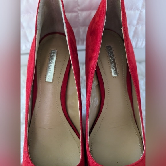 Women's Platform Heel - Picture 4 of 4